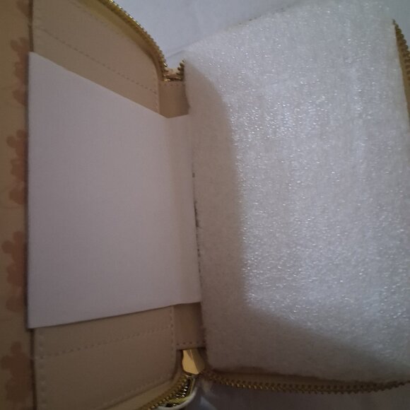 Loungefly Disney Mouse Woven Texture Zip Around Wallet - Picture 8 of 14